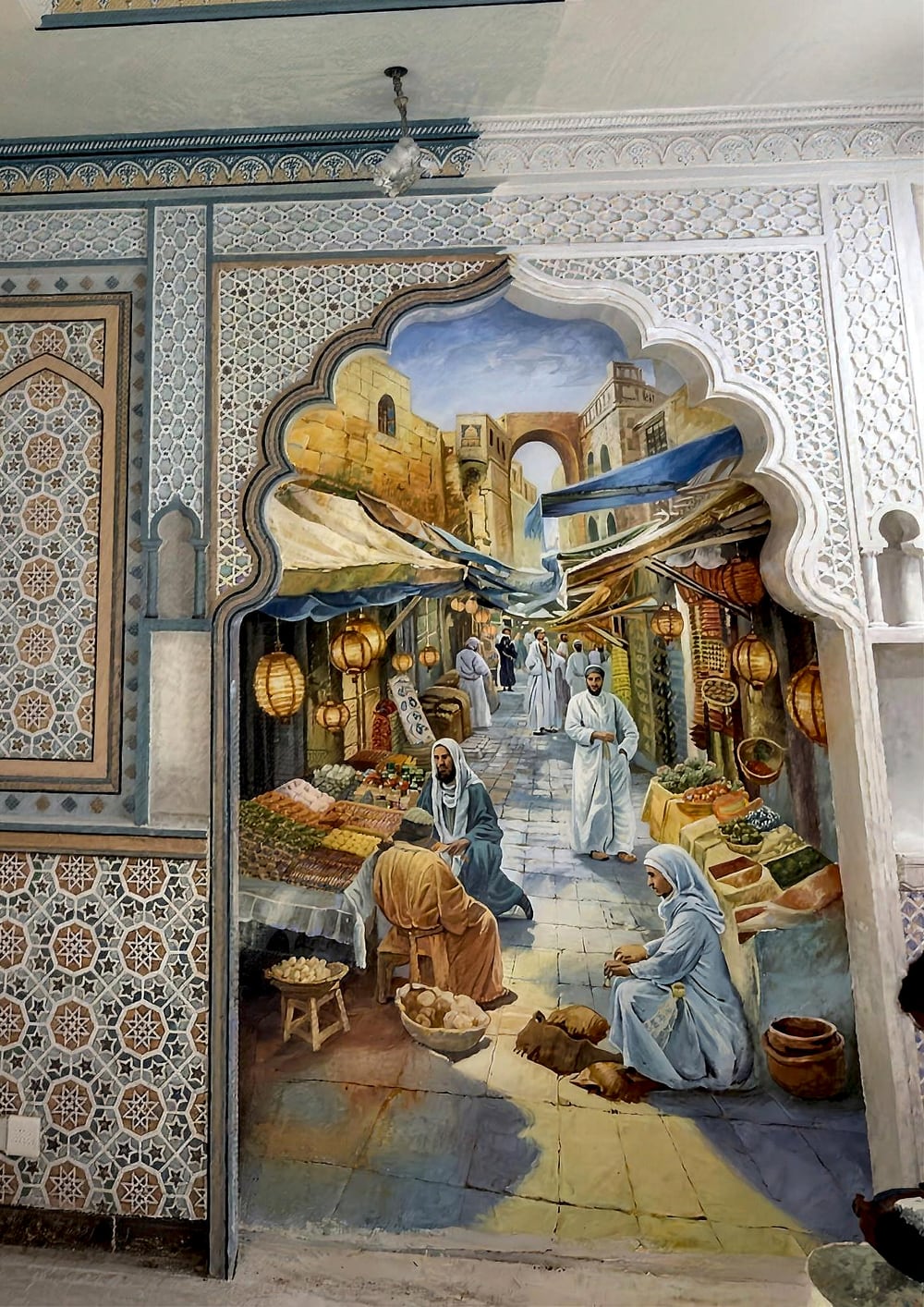الجداريات والفن الزخرفي — من أعمال العربي